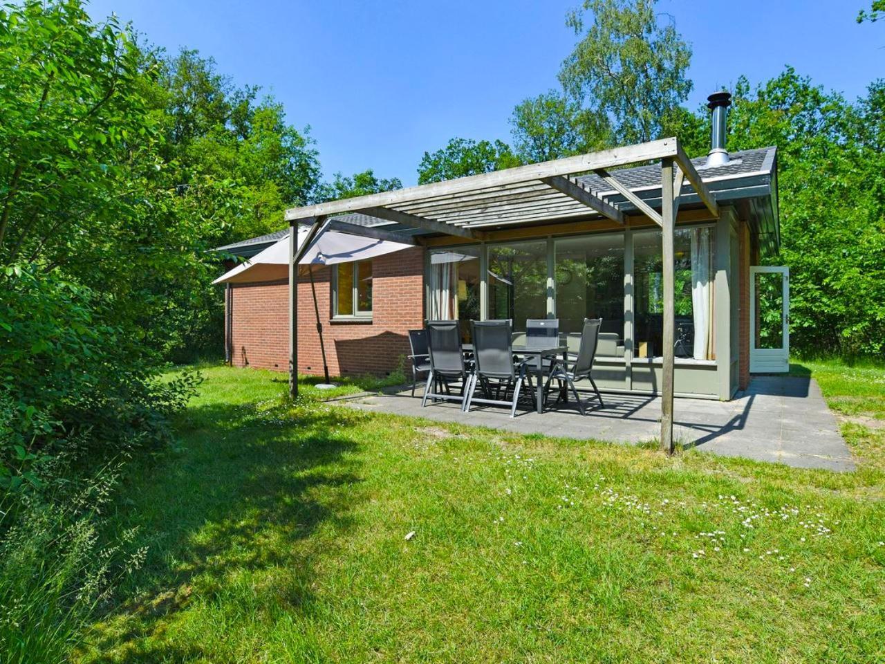 Luxury 4-Person Bungalow In The Holiday Park Landal Twenhaarsveld Holten Exterior foto