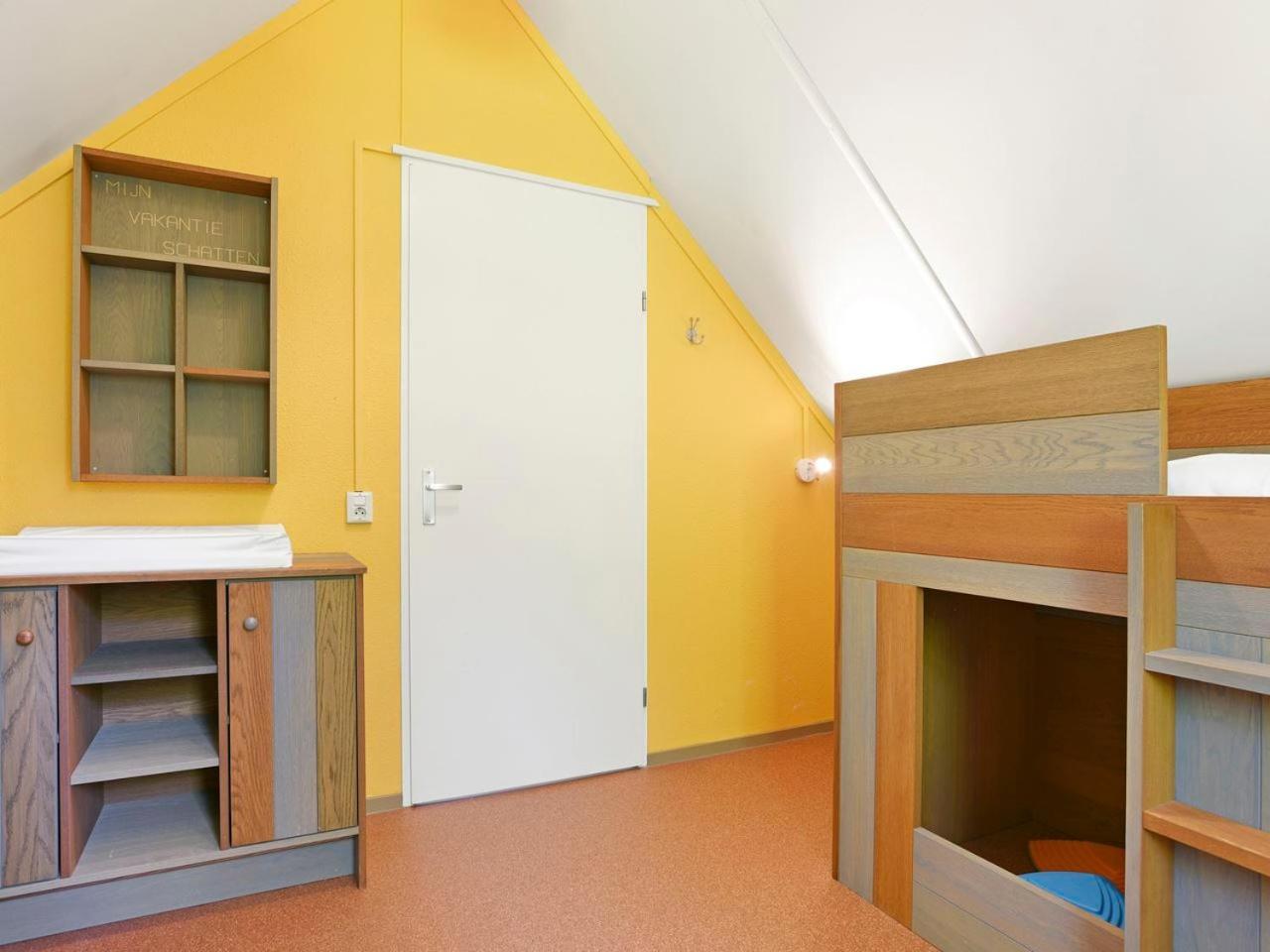 Luxury 4-Person Bungalow In The Holiday Park Landal Twenhaarsveld Holten Exterior foto