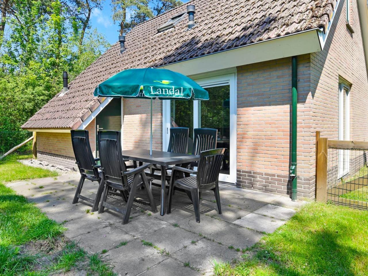 Luxury 4-Person Bungalow In The Holiday Park Landal Twenhaarsveld Holten Habitación foto