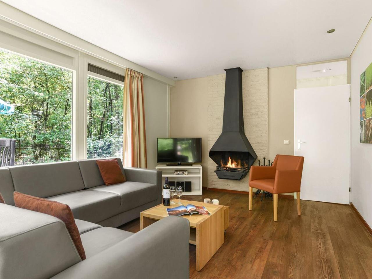Luxury 4-Person Bungalow In The Holiday Park Landal Twenhaarsveld Holten Habitación foto
